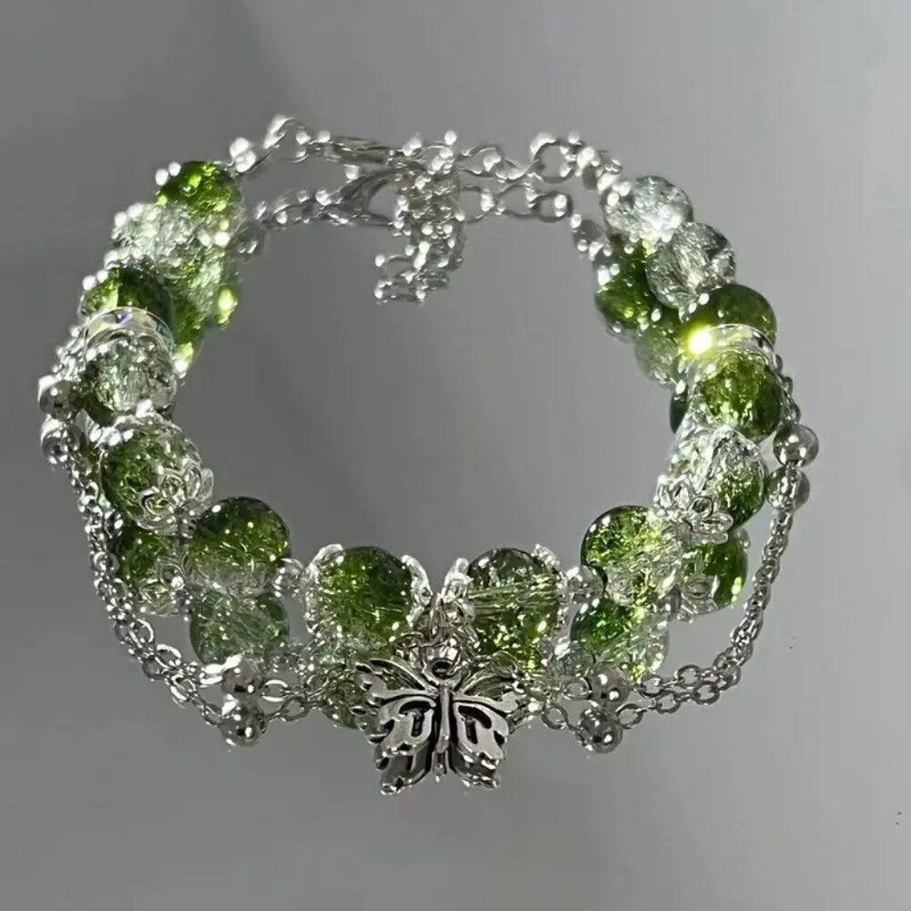 Elegant Green Woman's Glass Bead Bracelet with Butterfly Pendant Fashion Jewelry